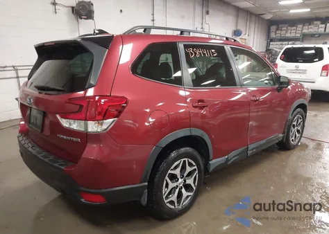 2024 Subaru Forester Premium from USA, damaged, VIN JF2SKADC8RH405293